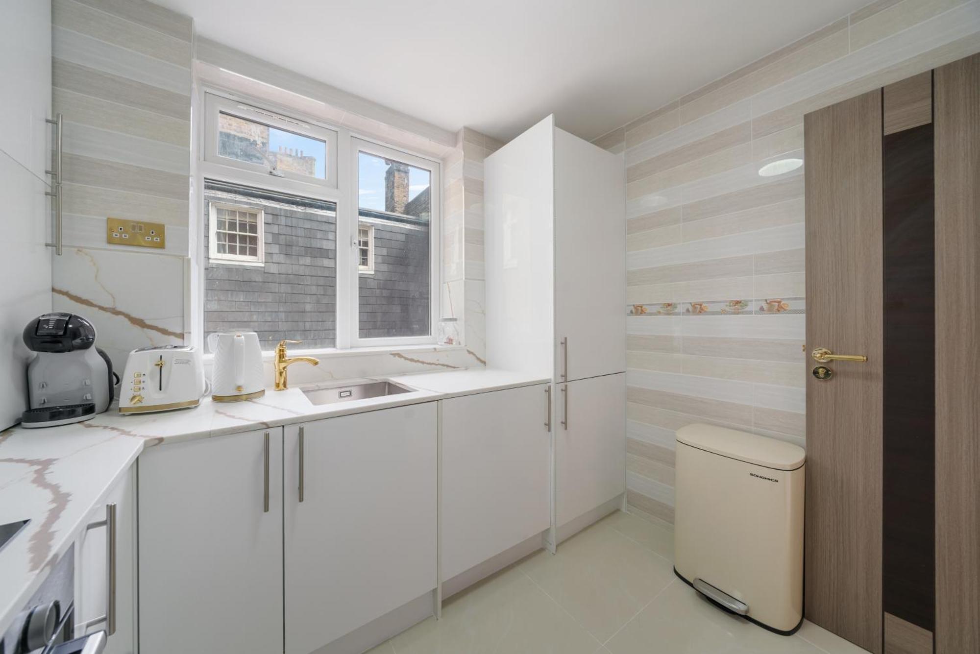 Appartement Chic & Modern 1-bedroom In Prime Mayfair H2